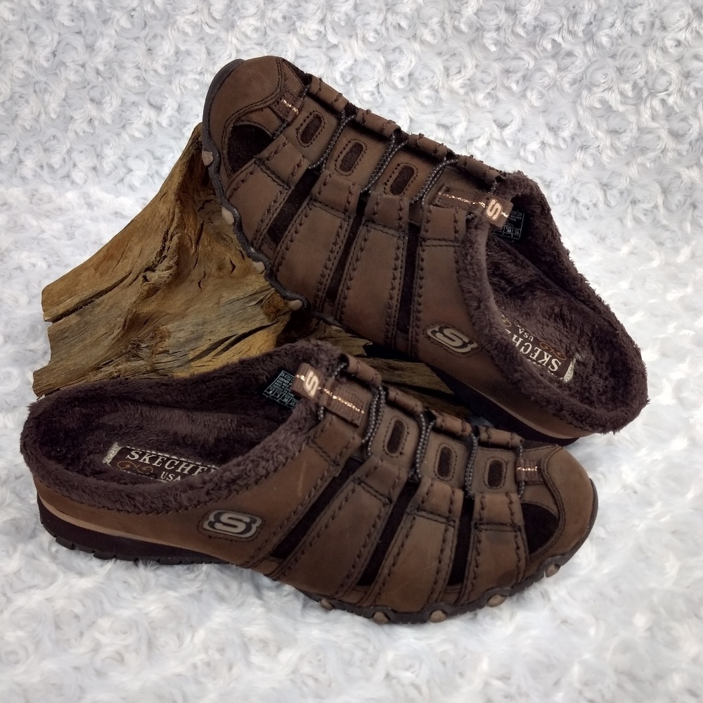 Skechers bikers nomad fur lined slip ons leather